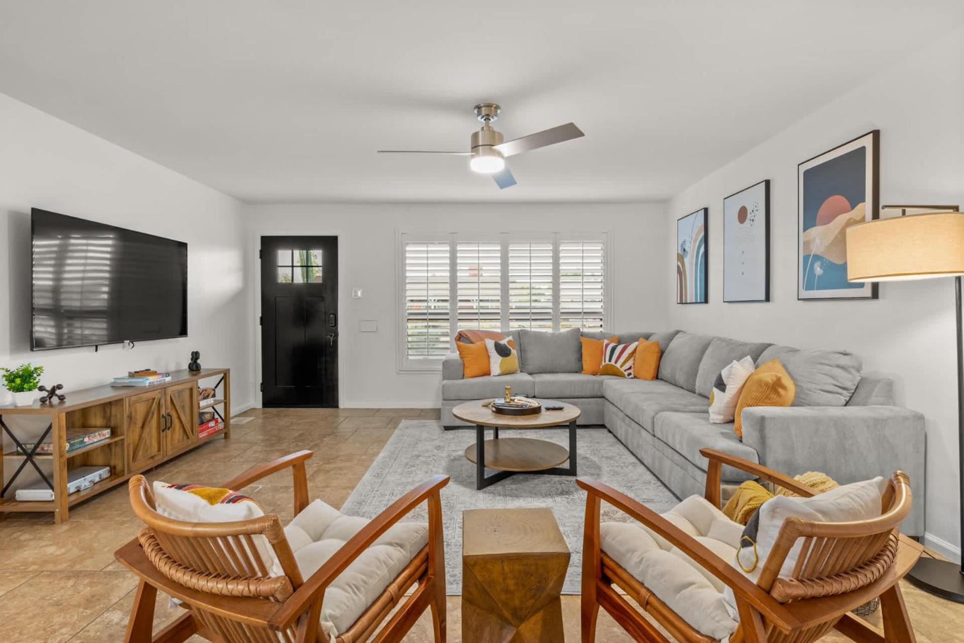 Painted Sky Ranch - Large Pool & Putt Holiday home Scottsdale